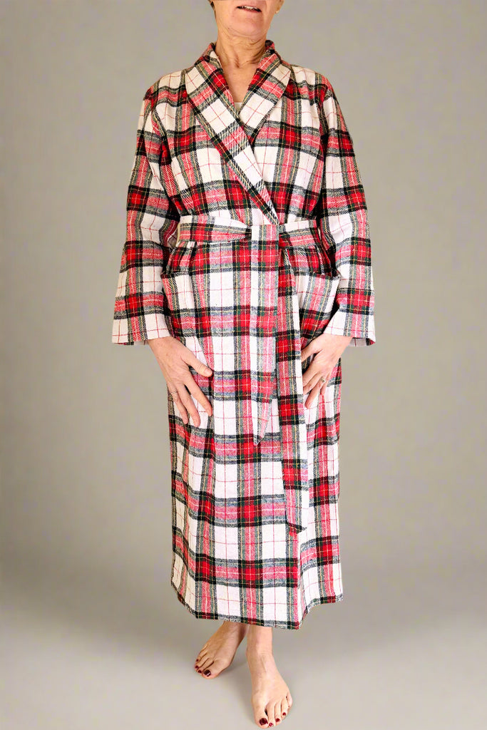 ladies white, red and black check winter shawl collared dressing gown